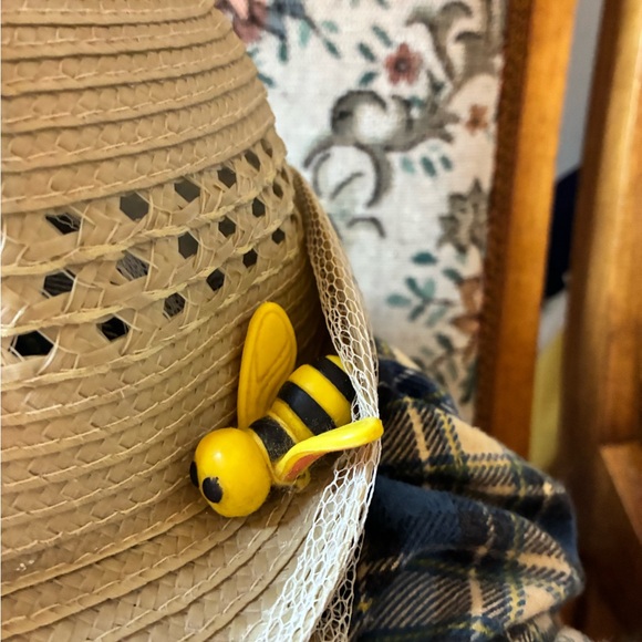 Vintage 1984 Furskins Boone Beekeeper Bear Plush 22" Xavier Roberts - Picture 4 of 7